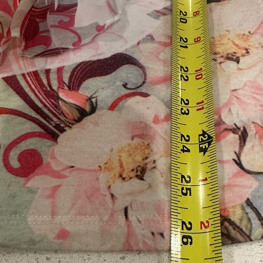 🩵$5 FLORAL Multicolor Ruffle SHORT SLEEVE BLOUSE. SIZE MEDIUM. - Picture 9 of 10